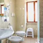 All'ancora Garda (Verona)