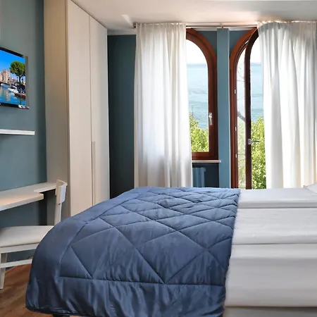 All'ancora Hotel 2*