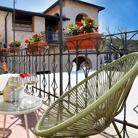 Hotel All'ancora 2*