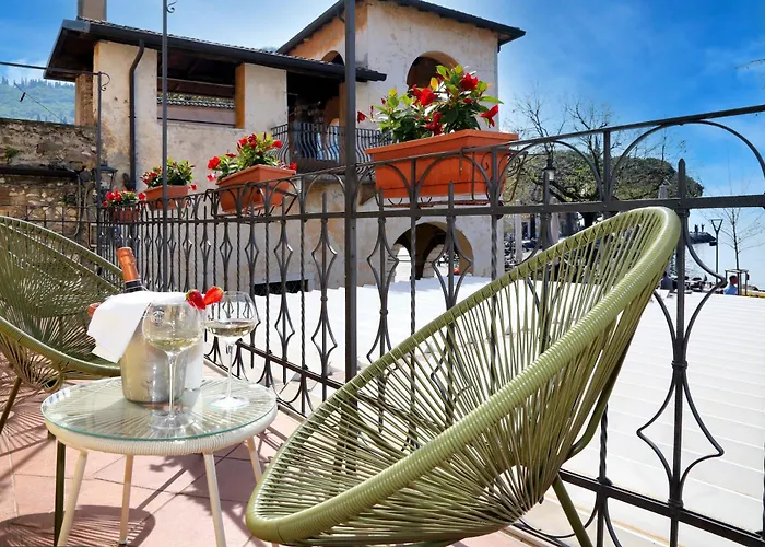 Hotel All'ancora 2*