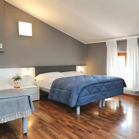 All'ancora Hotell 2*