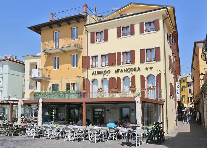 All'ancora 2* Garda (Verona)