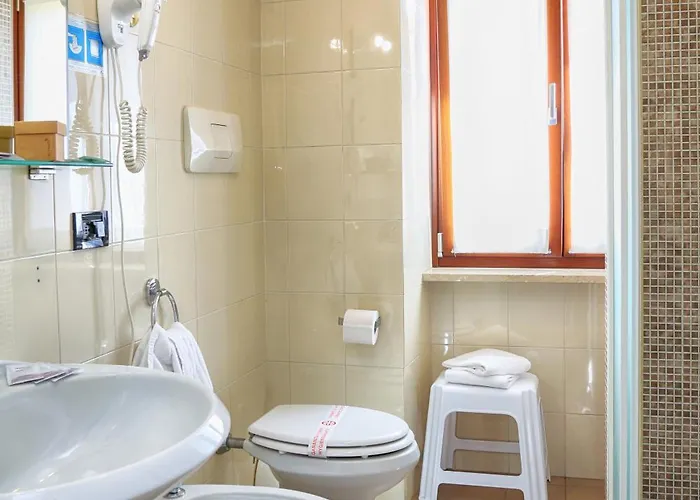 All'ancora Garda (Verona)